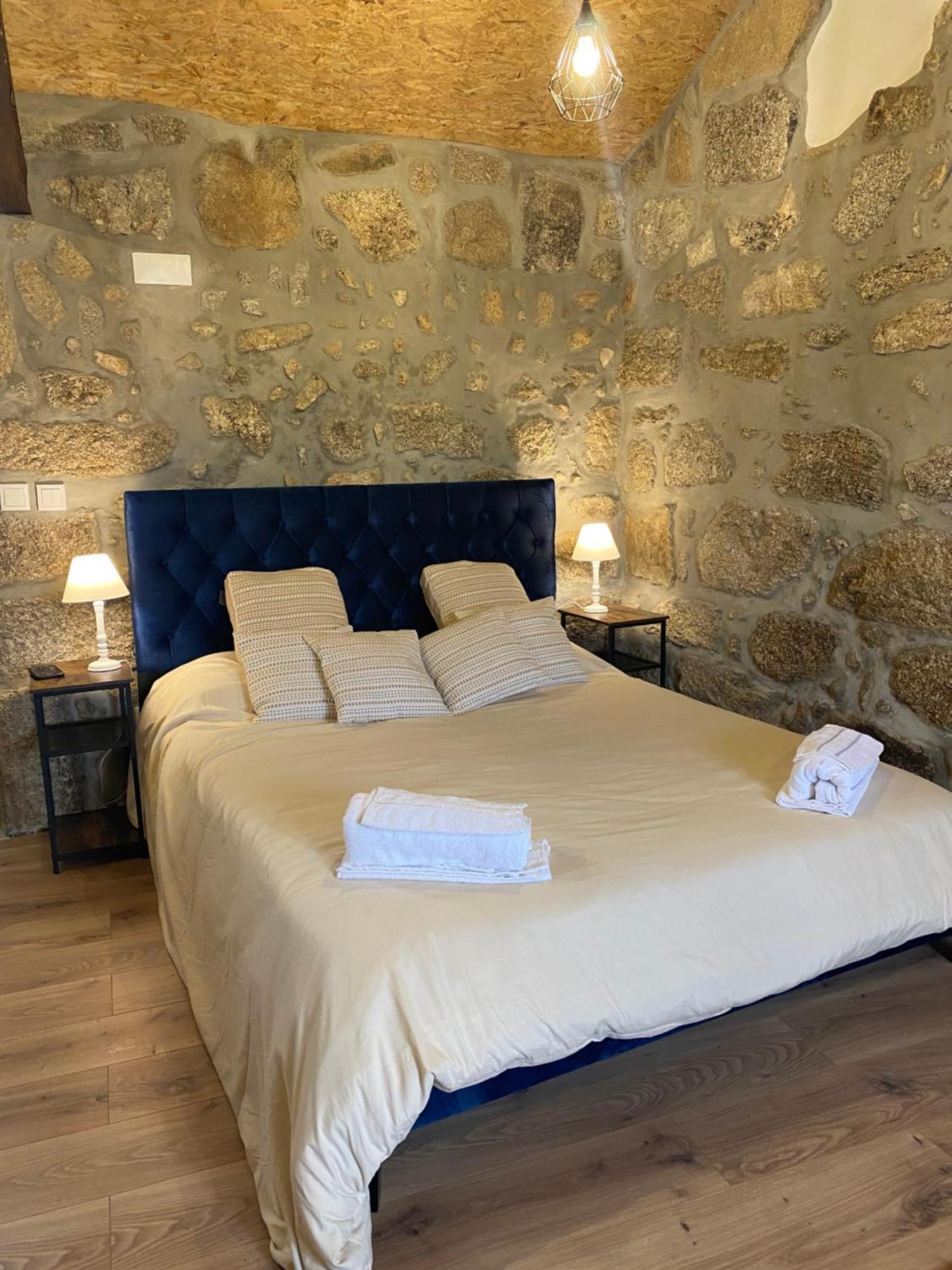 Casa De Pedra Em Vinha No Dao Villa Нелас Екстериор снимка
